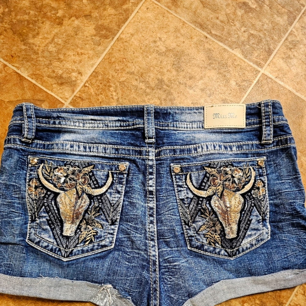Miss Me Jean Shorts Size 34 Bling Bling!